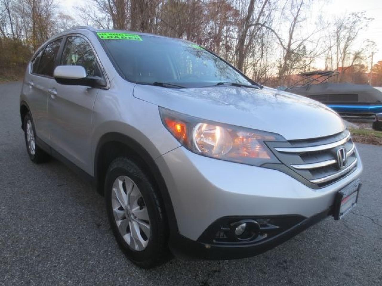 2014 Silver /Black Honda CR-V EX-L 4WD 5-Speed AT (2HKRM4H70EH) with an 2.4L L4 DOHC 16V engine, 5-Speed Automatic transmission, located at 270 US Route 6, Mahopac, NY, 10541, (845) 621-0895, 41.349022, -73.755280 - Photo #1